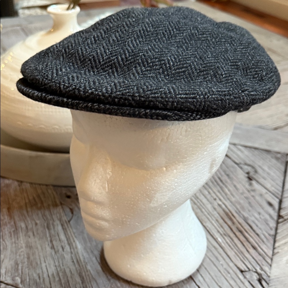 Gray Herringbone Flat Cap - Picture 1 of 5